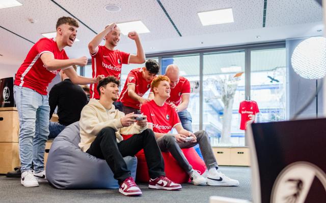 Gaming trifft IT: badenIT eFootball-Sponsor beim SC Freiburg
